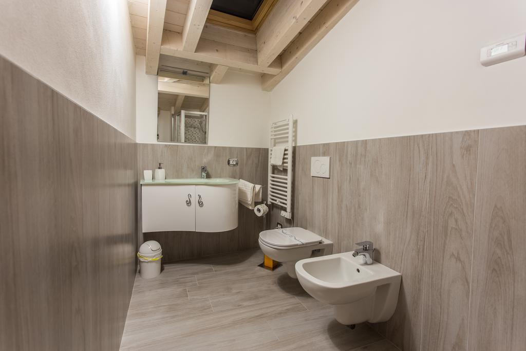 Lm House 01 Daire Lonato Dış mekan fotoğraf